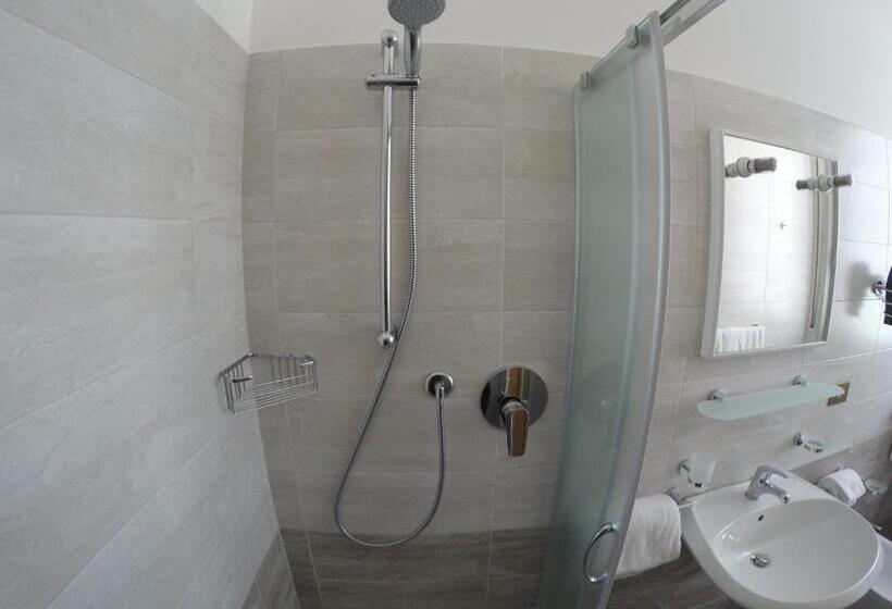 בית מלון כפרי Albergo Esperia