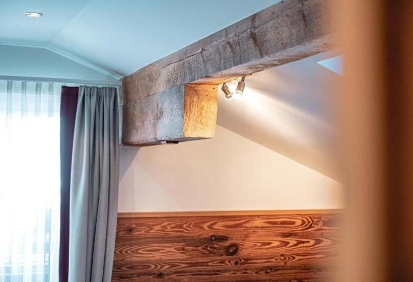 فندق Alpen Suites Brandnertal