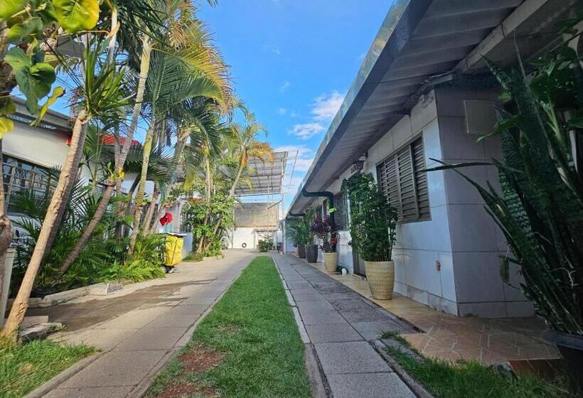 בית מלון כפרי Arahra