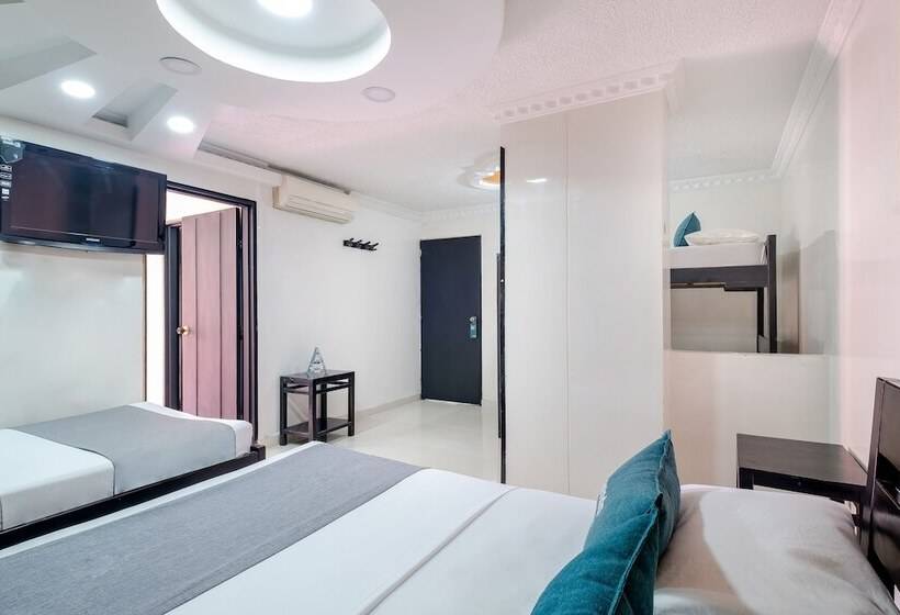 فندق Ayenda Castillo Real 1521