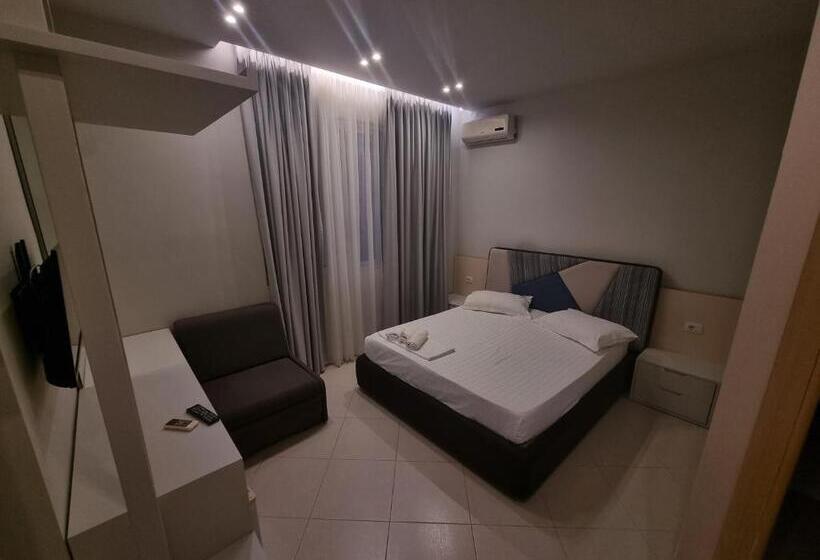 בית מלון כפרי Ble Ble Vlore