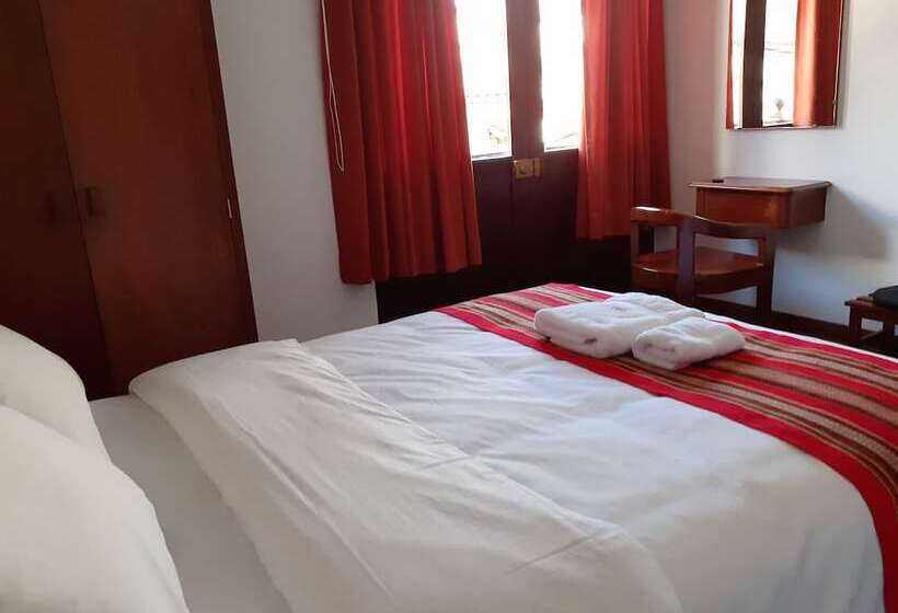 هتل Explorer Deluxe