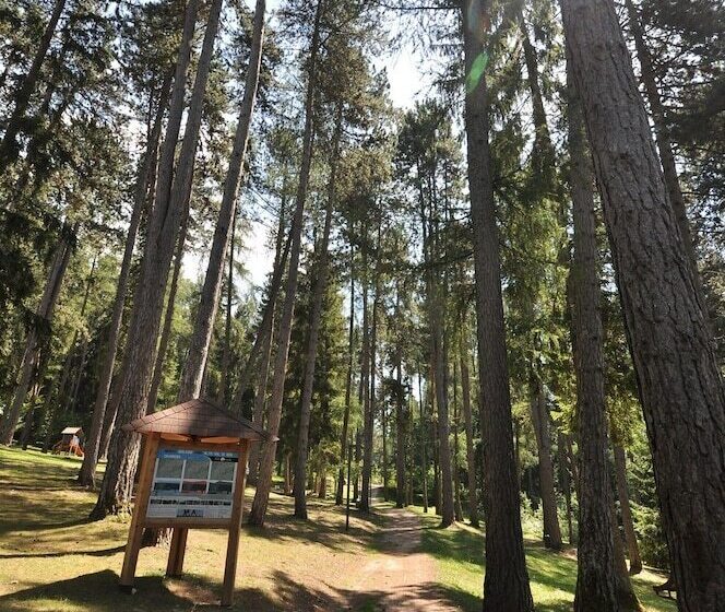 בית מלון כפרי La Trifora