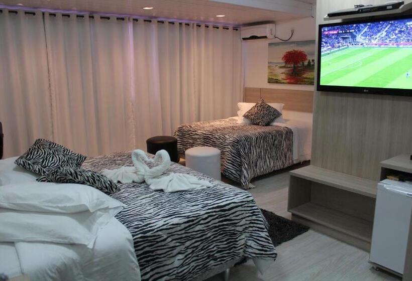 Отель Lages Plaza