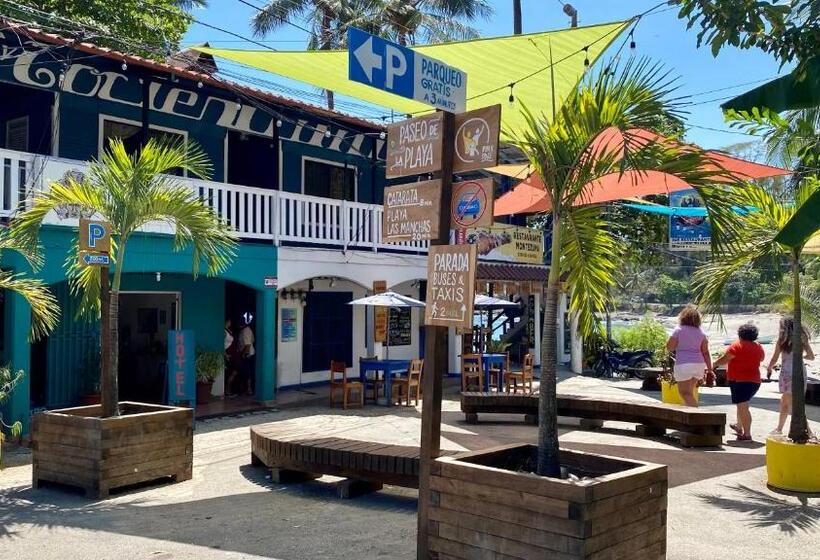 هتل Downtown Montezuma Hostel