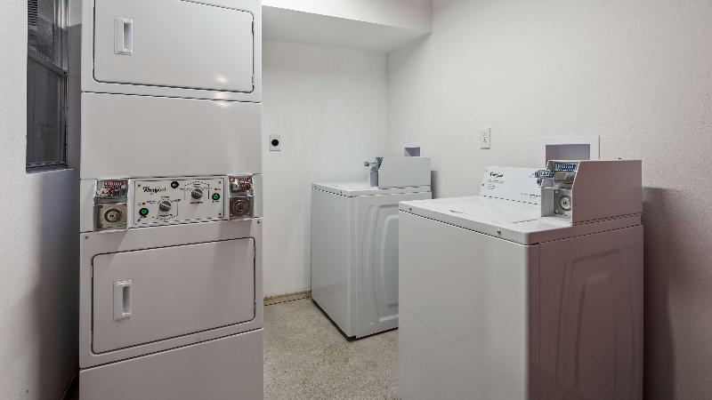 Surestay Hotel Laredo By Best Western