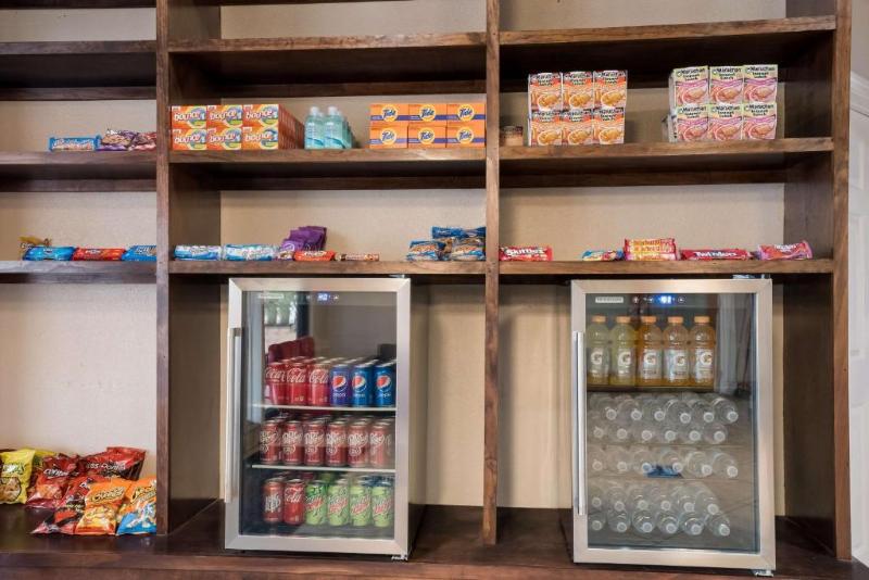 Surestay Hotel Laredo By Best Western