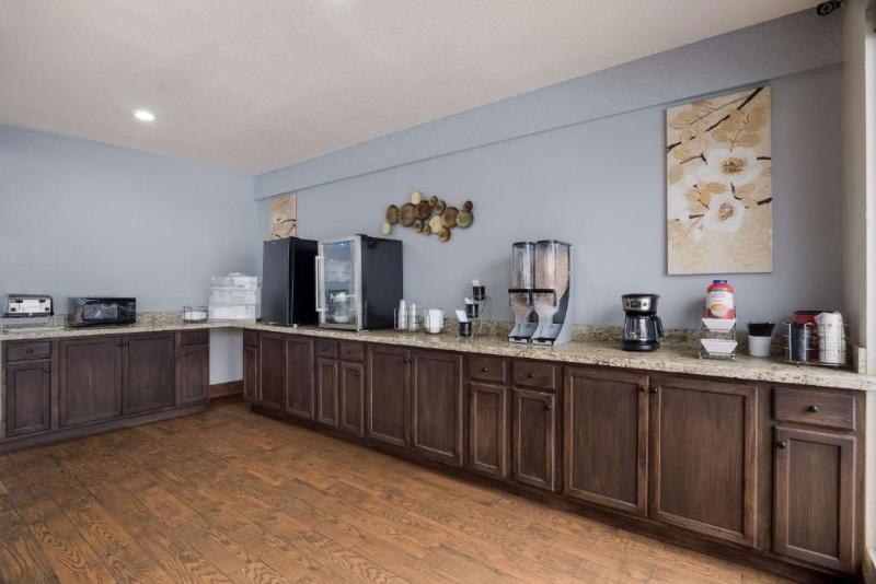 Surestay Hotel Laredo By Best Western