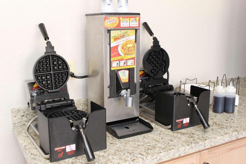 Surestay Hotel Laredo By Best Western