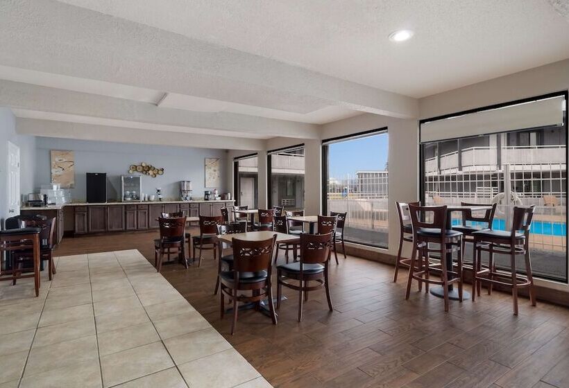 Surestay Hotel Laredo By Best Western