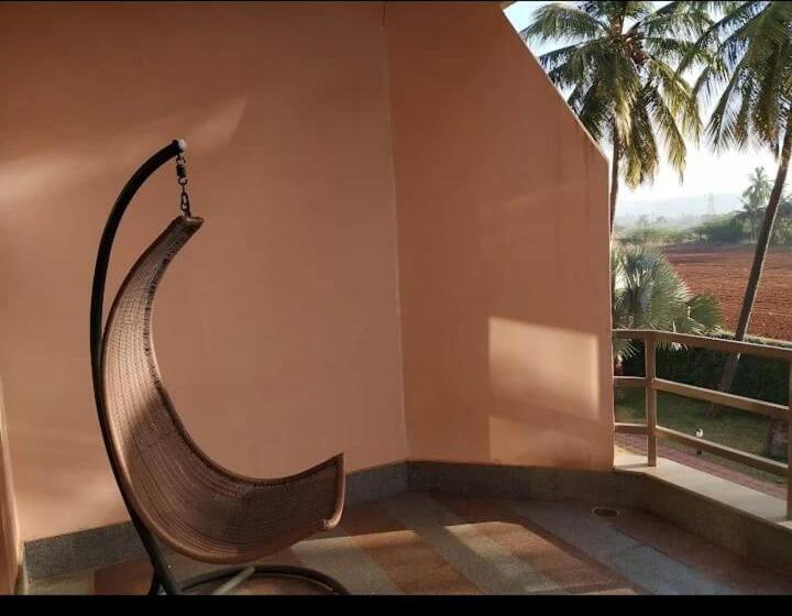 Krishna Heritage Resort