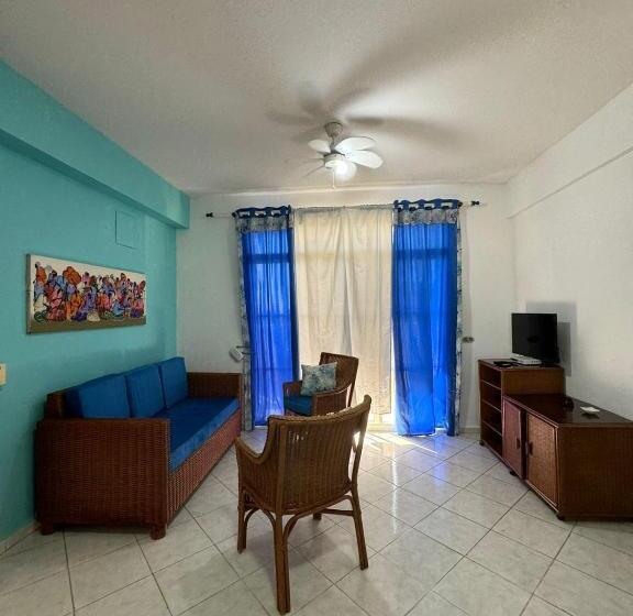 リゾートホテル Las Palmeras By Graziano