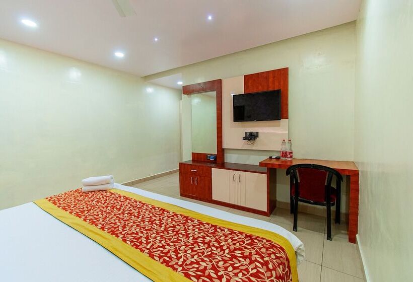 호텔 Shankar Bhavan