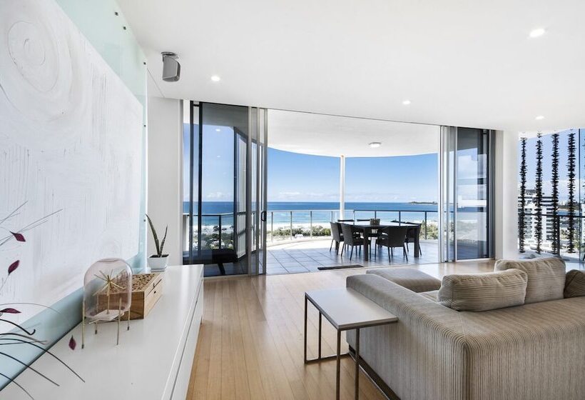 Silver Sea On Sixth Resort