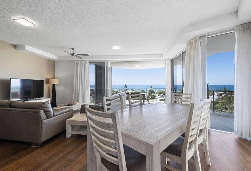 Silver Sea On Sixth Resort