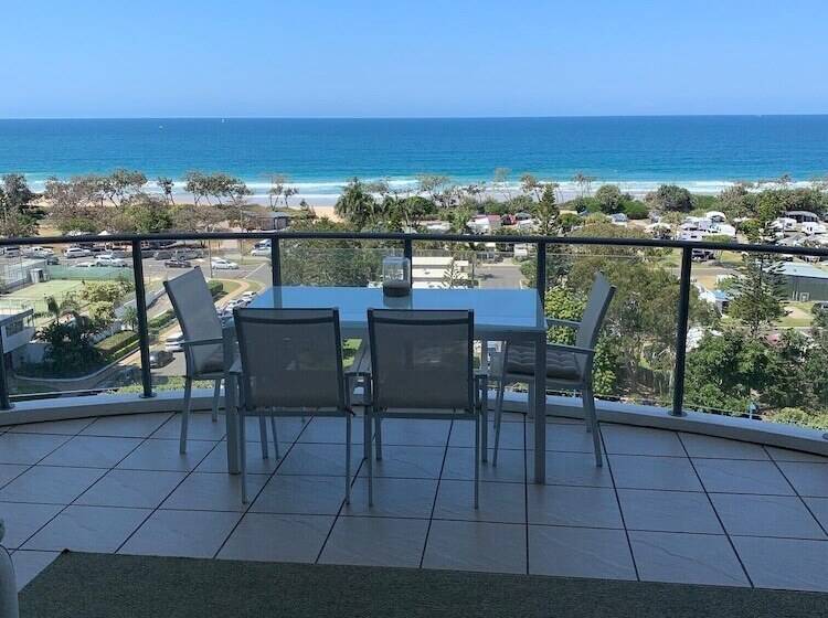 Silver Sea On Sixth Resort