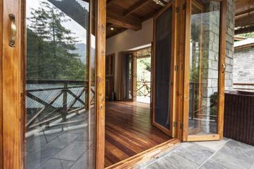 استراحتگاه Zone Connect Manali