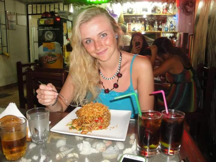 旅馆 My Friend Surf Hostal