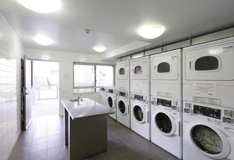 הוסטל University Of Canberra Village