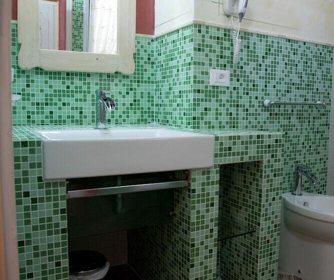 مبيت وإفطار Antico Borgo Marchese