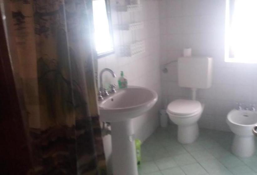 مبيت وإفطار Azzurre Beb