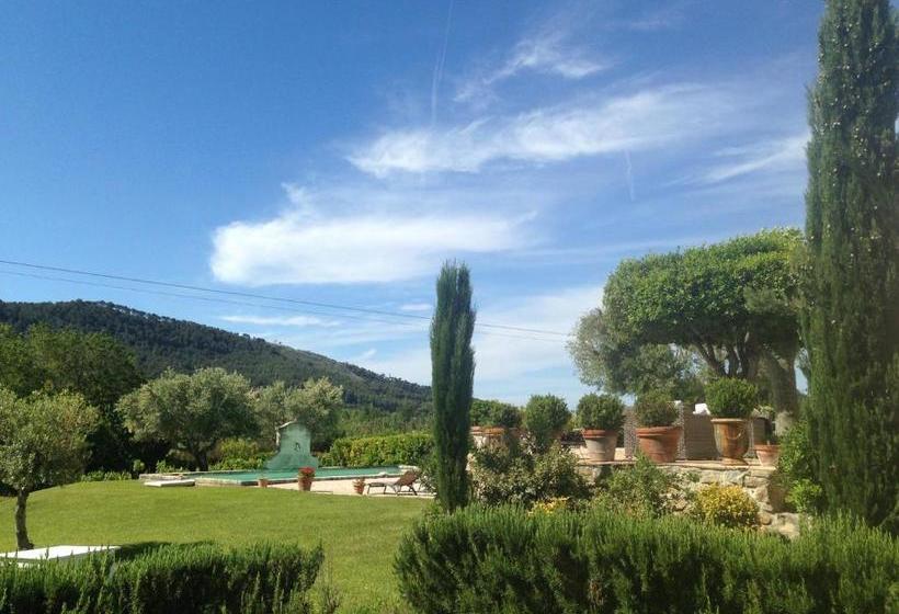 Bed and Breakfast Bastide De Fontvieille