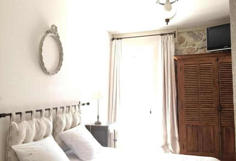 Bed and Breakfast Bastide De Fontvieille