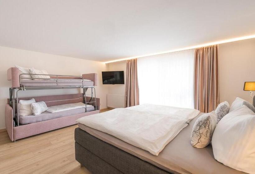 Bed and Breakfast Bichl 761