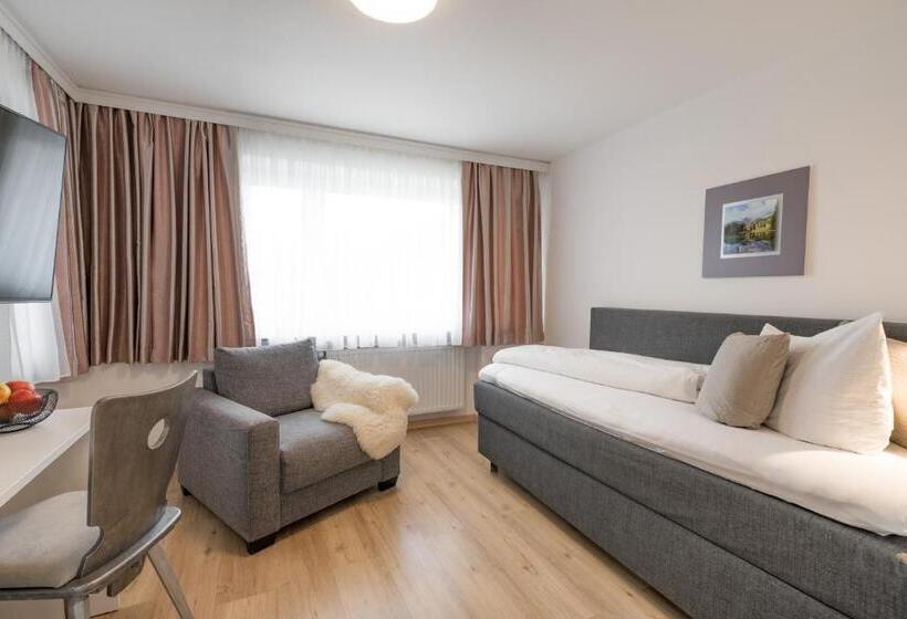 Bed and Breakfast Bichl 761