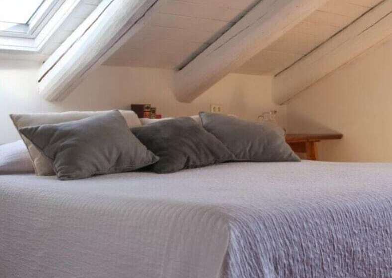 مبيت وإفطار Casa Tentoni   Guest House