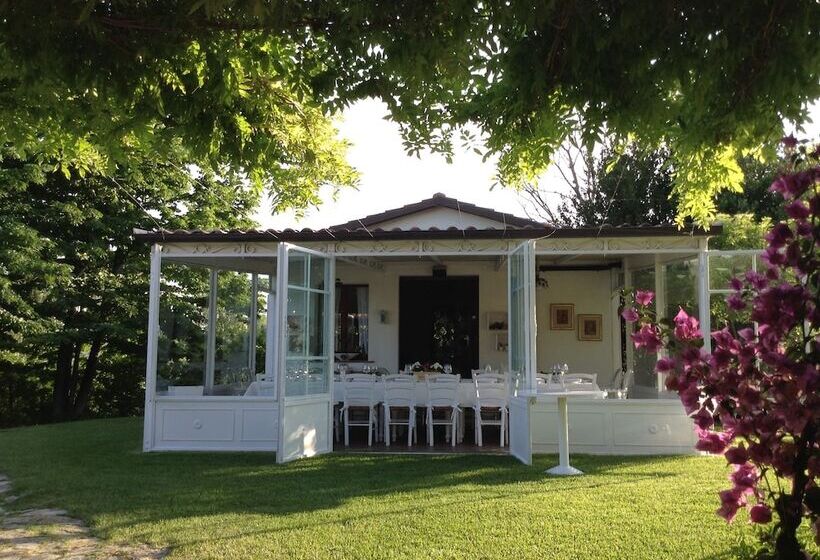 تختخواب و صبحانه Casa Tentoni   Guest House