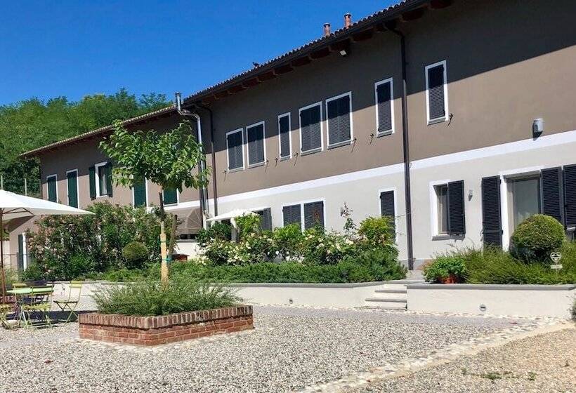 مبيت وإفطار Cascina Castagneto