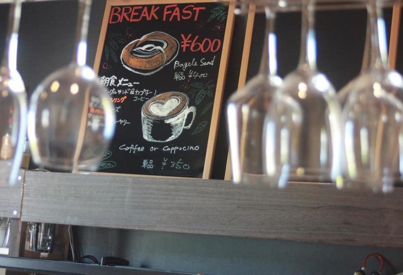 Bed and Breakfast Chitose Guesthouse Yurin