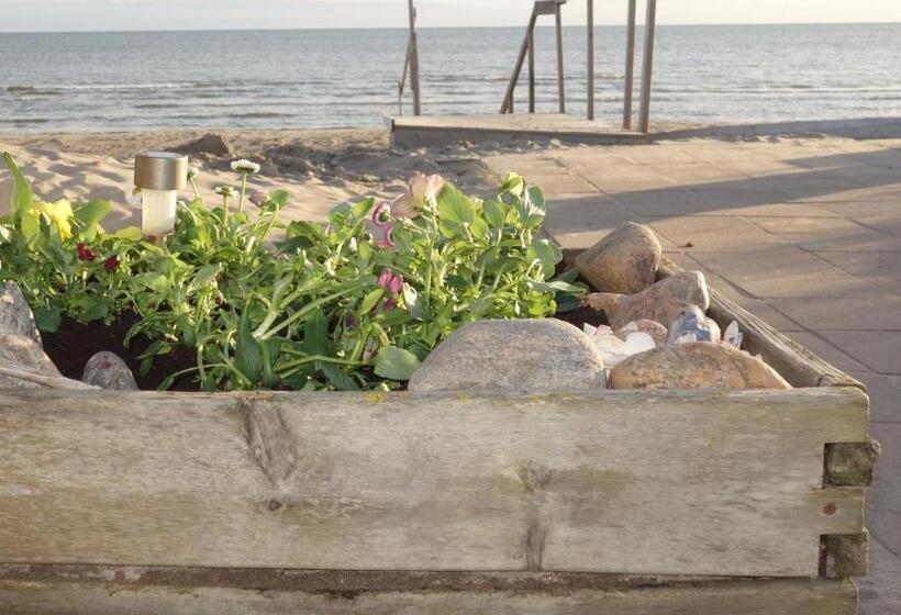 צימר Flipflop Beach Bar & Rooms