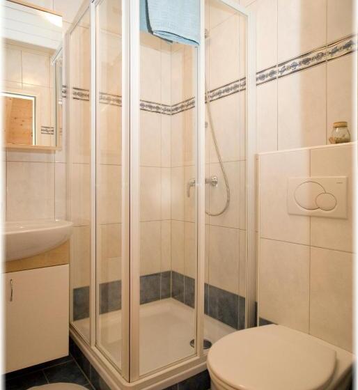 مبيت وإفطار Hauslhof