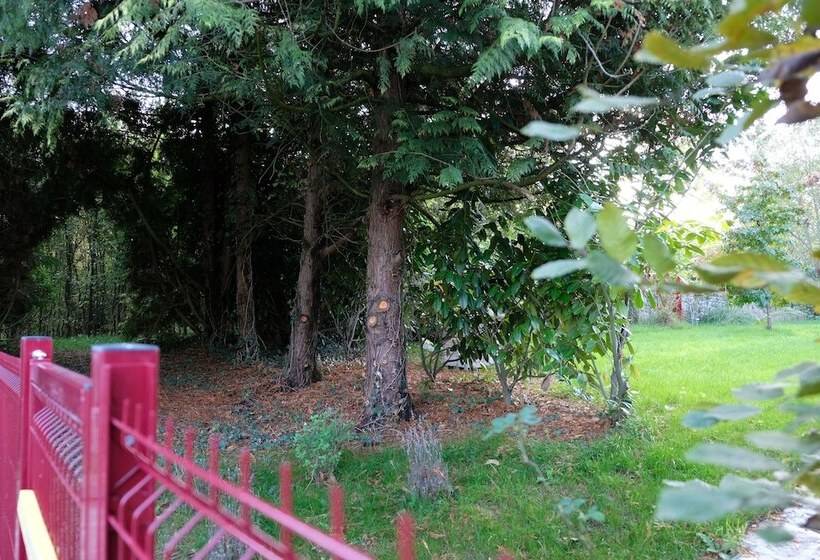 צימר La Maison Jaune à La Janaie