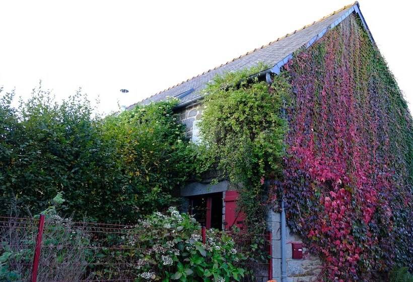 צימר La Maison Jaune à La Janaie