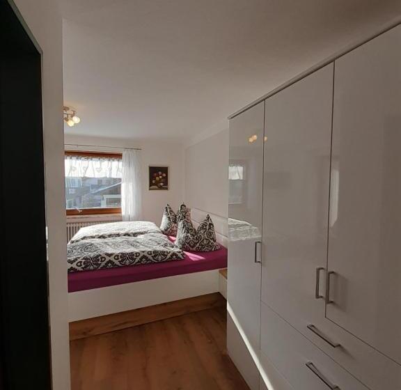 مبيت وإفطار Landhaus Bindermoos