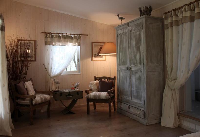 مبيت وإفطار Le Mas Du Centaure