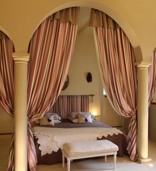 مبيت وإفطار Le Mas Du Centaure