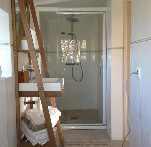 مبيت وإفطار Le Mas Du Centaure