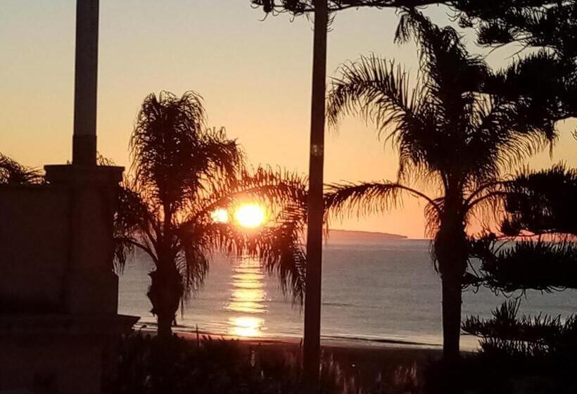 민박 Molo Di Levante   Rent Apartment