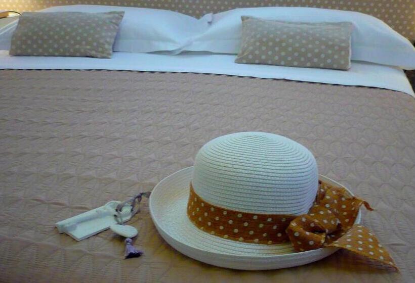 민박 Molo Di Levante   Rent Apartment