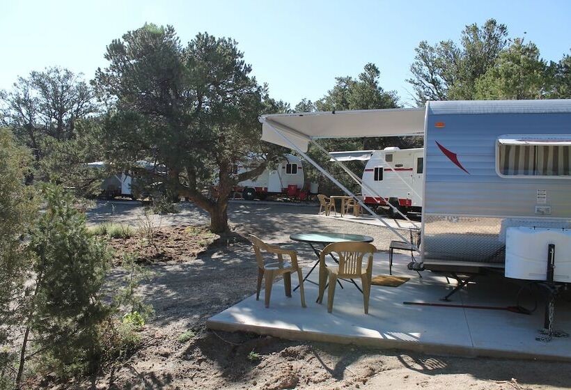 مبيت وإفطار Mountain Goat Lodge