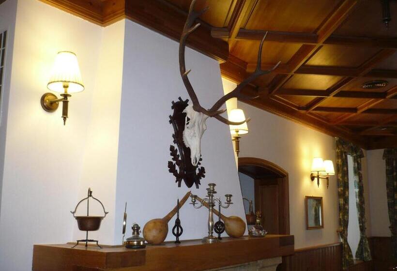 ベッドアンドブレックファースト St. Hubertus étterem és Panzió