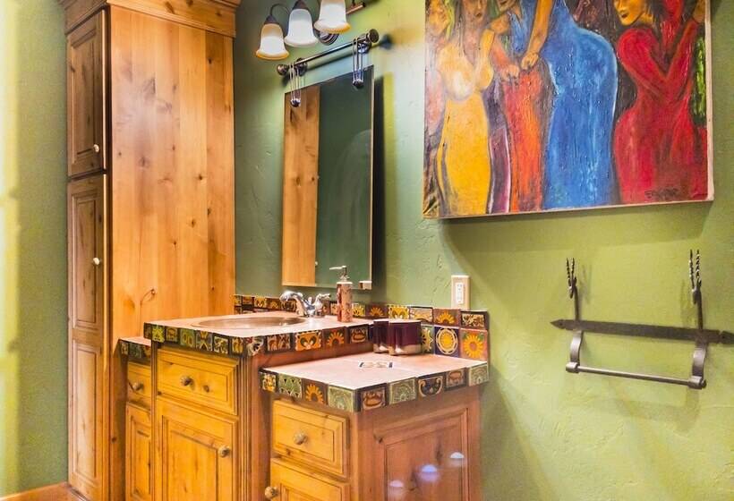 مبيت وإفطار Talus Rock Retreat