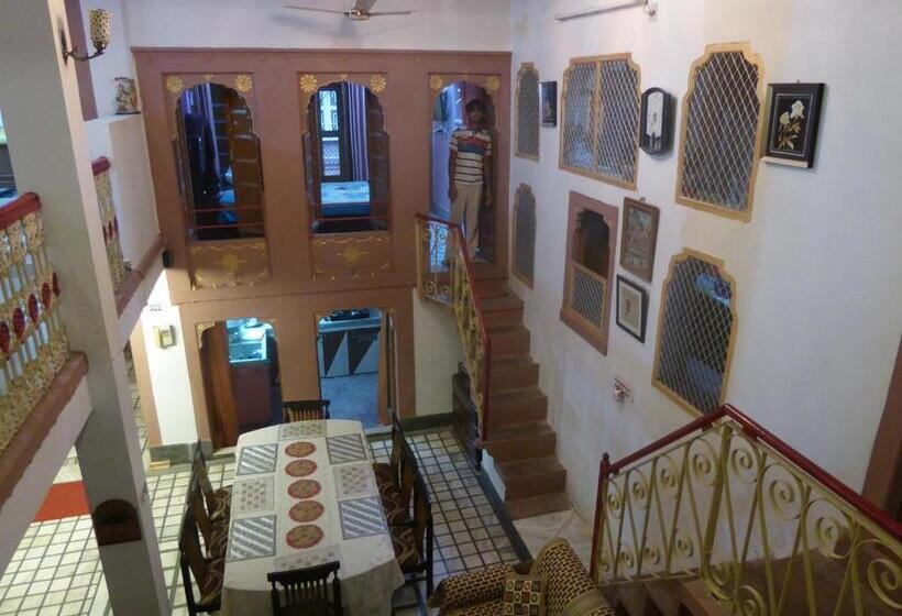 مبيت وإفطار Tanisha Heritage Haweli