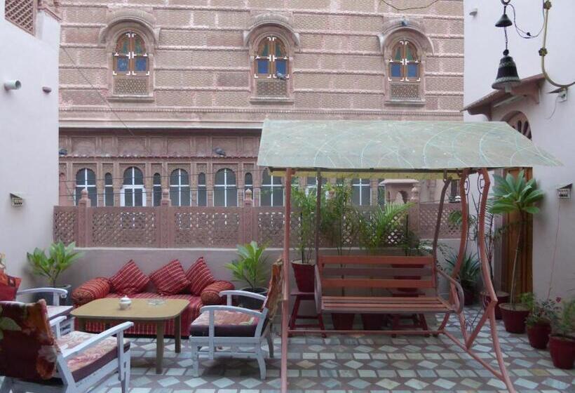 مبيت وإفطار Tanisha Heritage Haweli