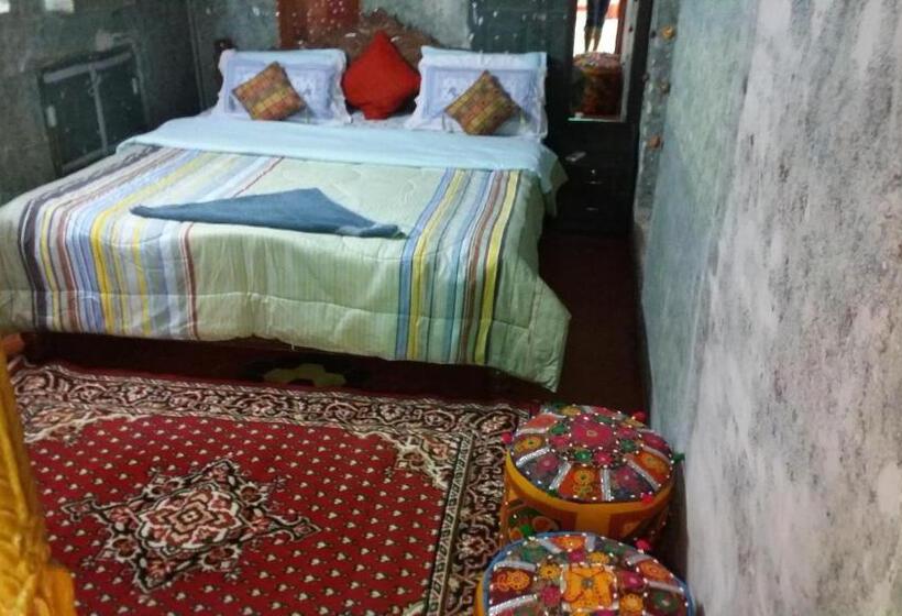 مبيت وإفطار Tanisha Heritage Haweli