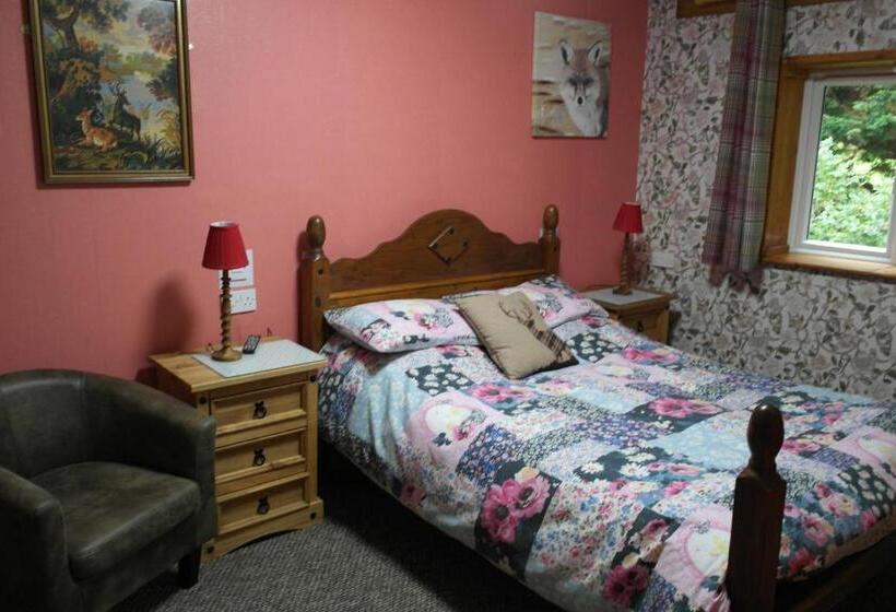 Bed and Breakfast The Steading Highland Glen Lodge